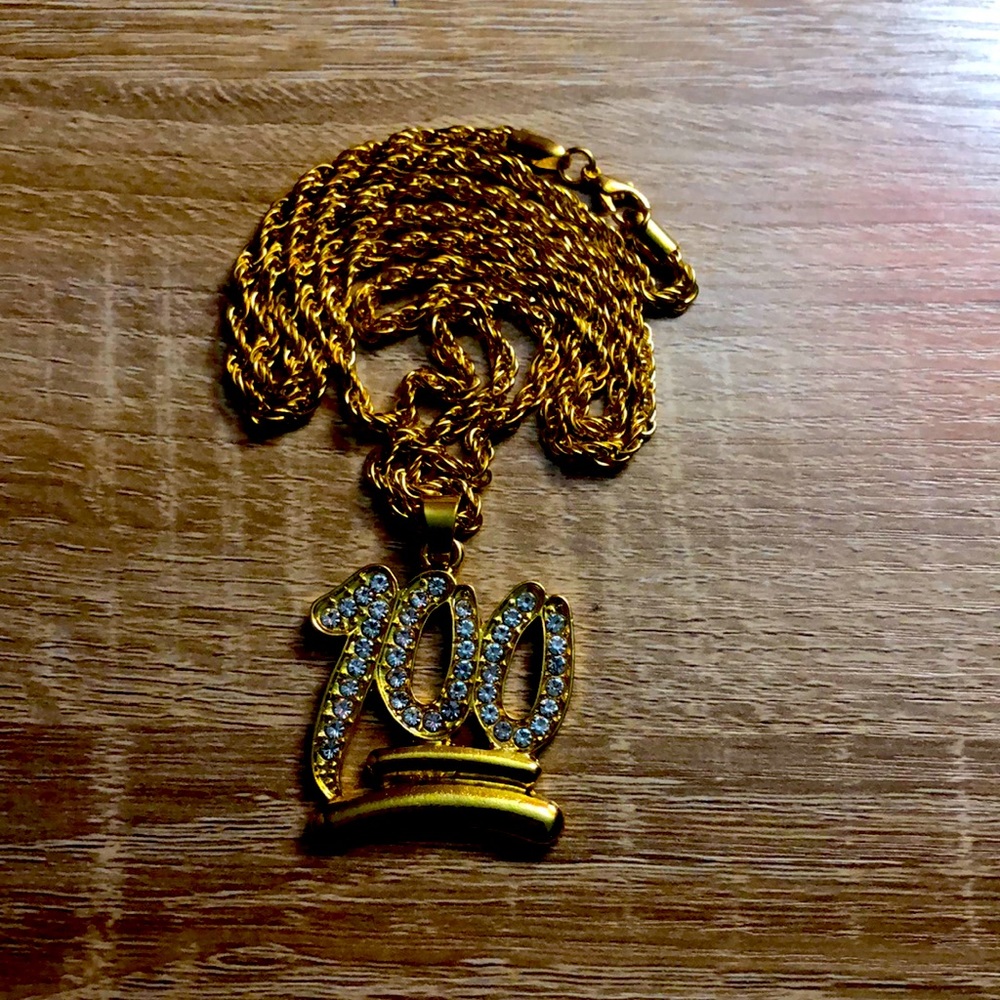 Keep it one  hundred gold chain